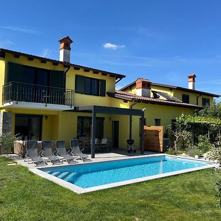 Holiday House Oljka Kobdilj Exterior photo